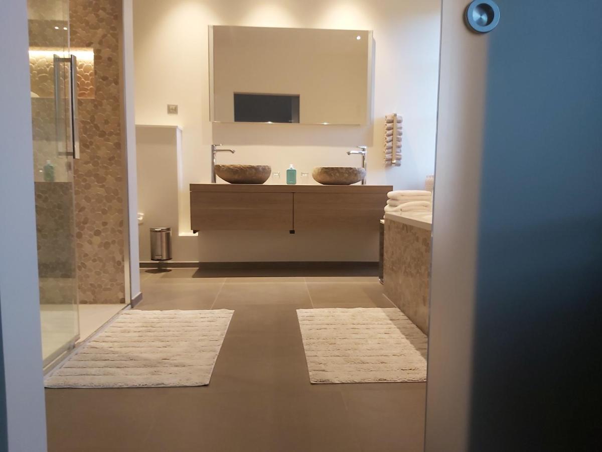 B&B Asmara Maasmechelen Buitenkant foto
